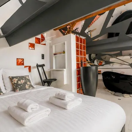 فيلة Loft Sanctuary Of Hermes سوراسْنْ