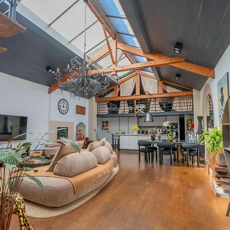 Loft Sanctuary Of Hermes *